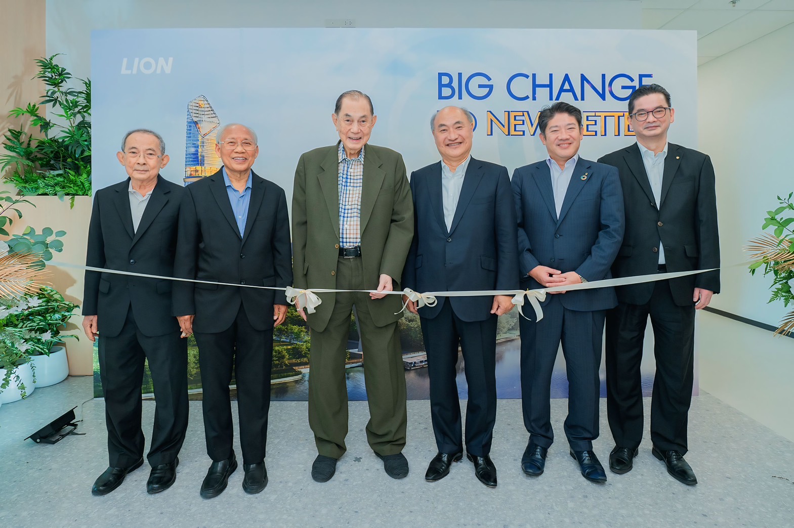 "ไลอ้อน" ซอฟโอเพนนิ่งบ้านใหม่ KingBridge Tower เริ่มต้นก้าวสู่ปีที่ 56 ด้วยเป้าหมายการเติบโตอย่างยั่งยืน