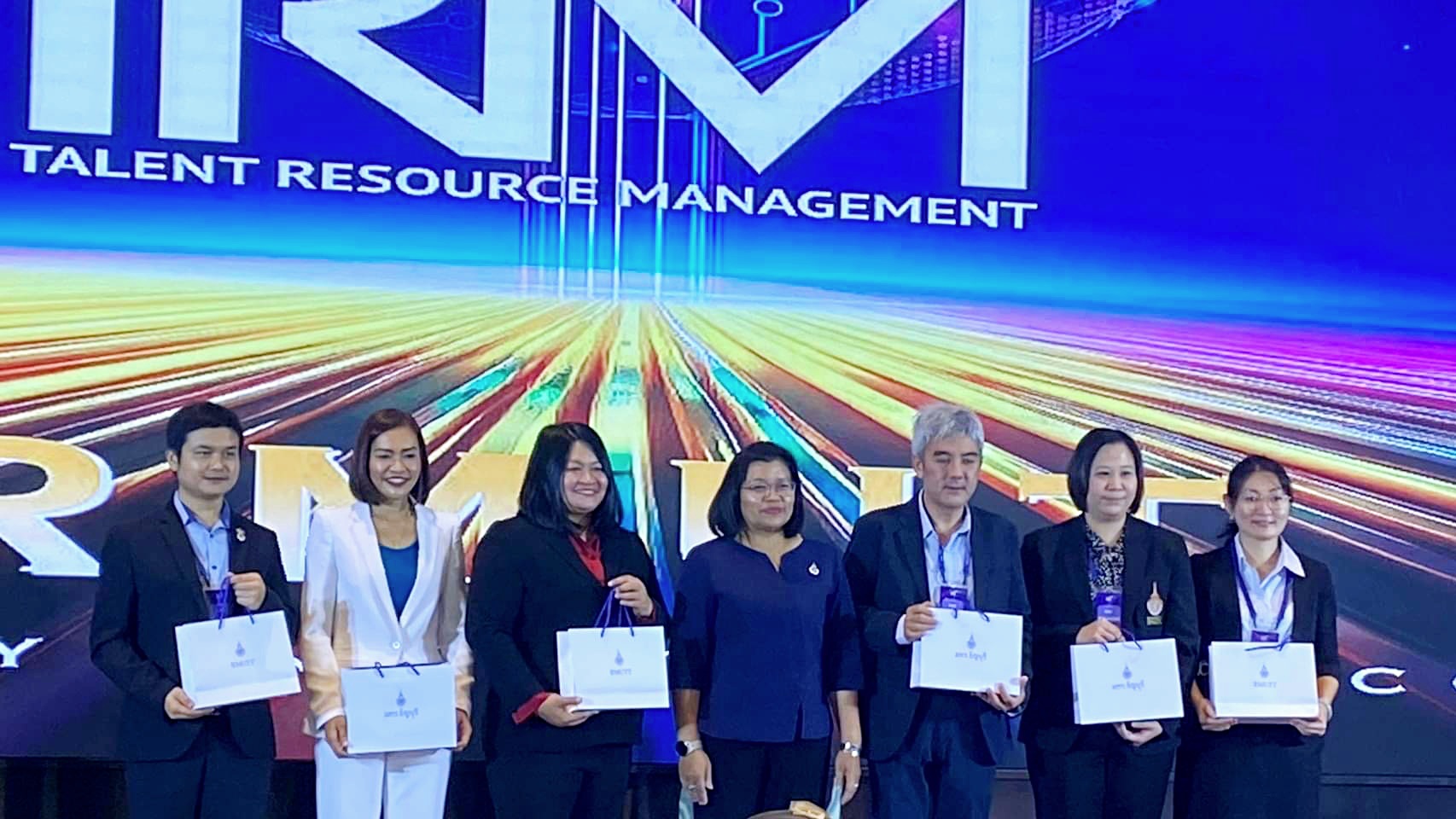 นักวิจัยวิทยาศาสตร์ฯ "มทร.สุวรรณภูมิ" ร่วมนำเสนอนวัตกรรมด้านวิทยาศาสตร์และเทคโนโลยี เวทีระดับชาติ ในงาน 2nd RMUT-TRM Day