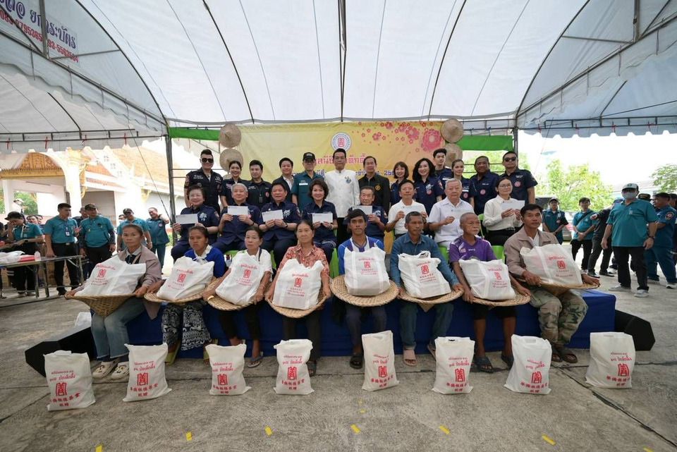 มูลนิธิป่อเต็กตึ๊งเพิ่มชุดยังชีพ 6,000 ชุด แจกผู้ยากไร้ในงานทิ้งกระจาด 2569