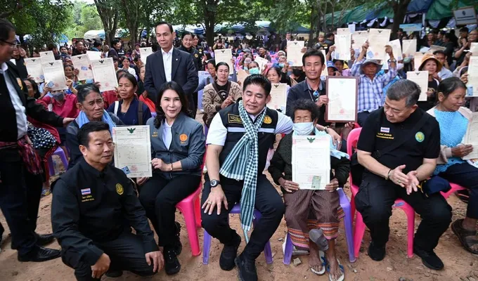 “ธรรมนัส” ลุยขอนแก่น เร่งคืนที่ดิน–ดันราคาพืชผล คุมเข้มลักลอบนำเข้า