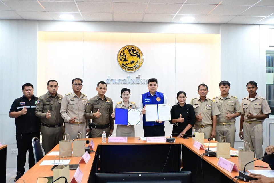 โพธิ์ทอง MOU วิทยาลัยอาชีพ เดินหน้าซ่อมบ้านผู้เปราะบาง ยกระดับคุณภาพชีวิตยั่งยืน