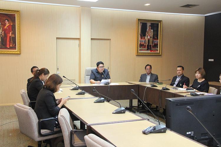กยท.ชูนวัตกรรมการจัดการวิธีใหม่ สร้างเสถียรภาพราคายาง ย้ำชัดรัฐบาลนำยางในสต๊อคแปรรูป หนุนนโยบายส่งเสริมใช้ยางในประเทศ