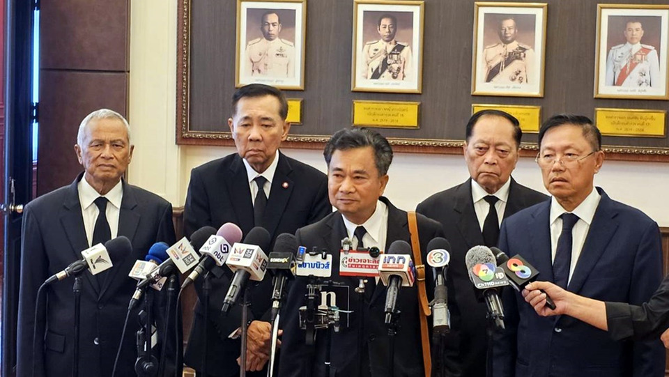 4 องค์กรตำรวจ ยื่นร้อง ผบ.ตร. จี้สอบข้อเท็จจริง โต้กล่าวหา “องค์กรตำรวจคือแก๊งอาชญากรรม”