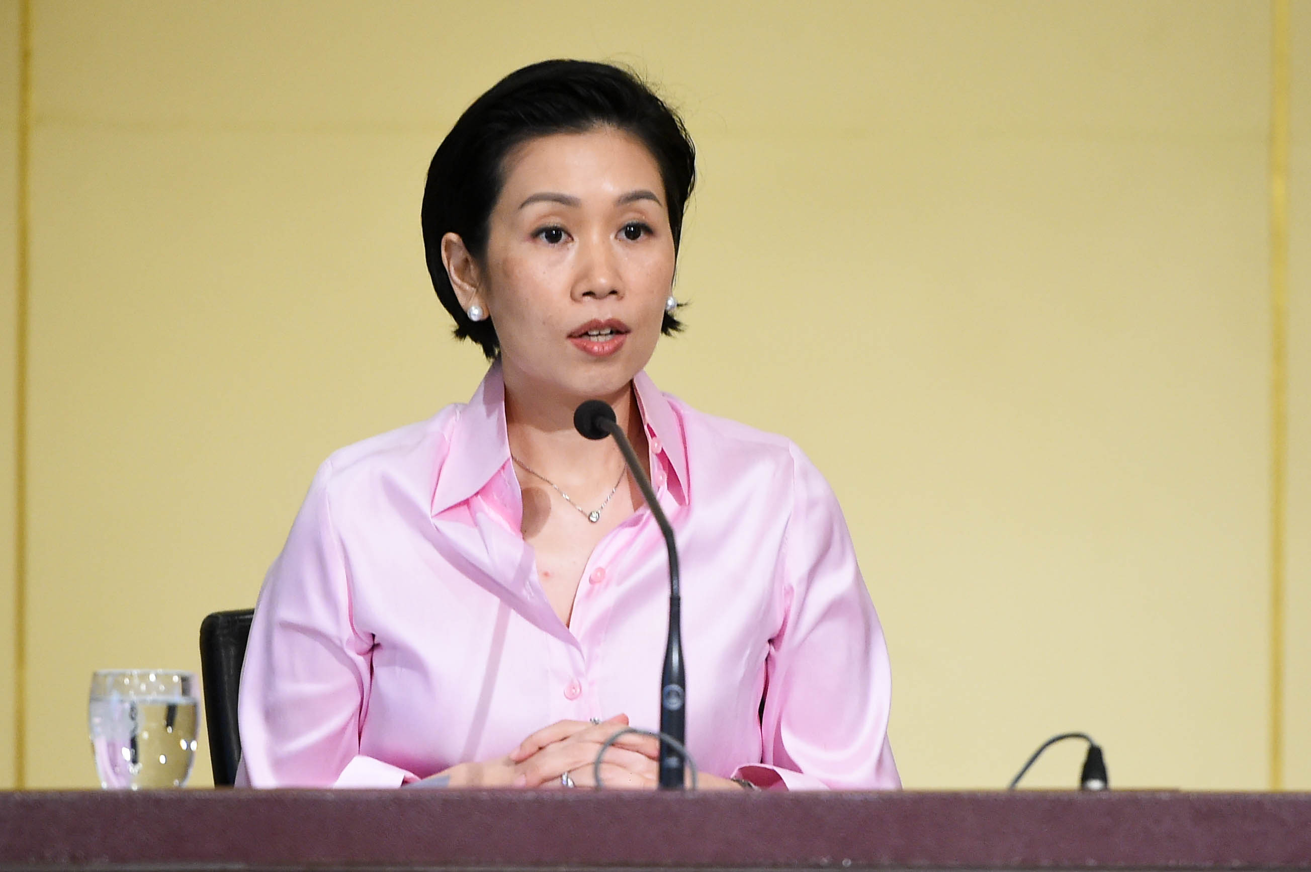 "รัฐบาล" เชื่อ หากคลายปัญหาการเมืองได้ โอกาสประเทศรออยู่