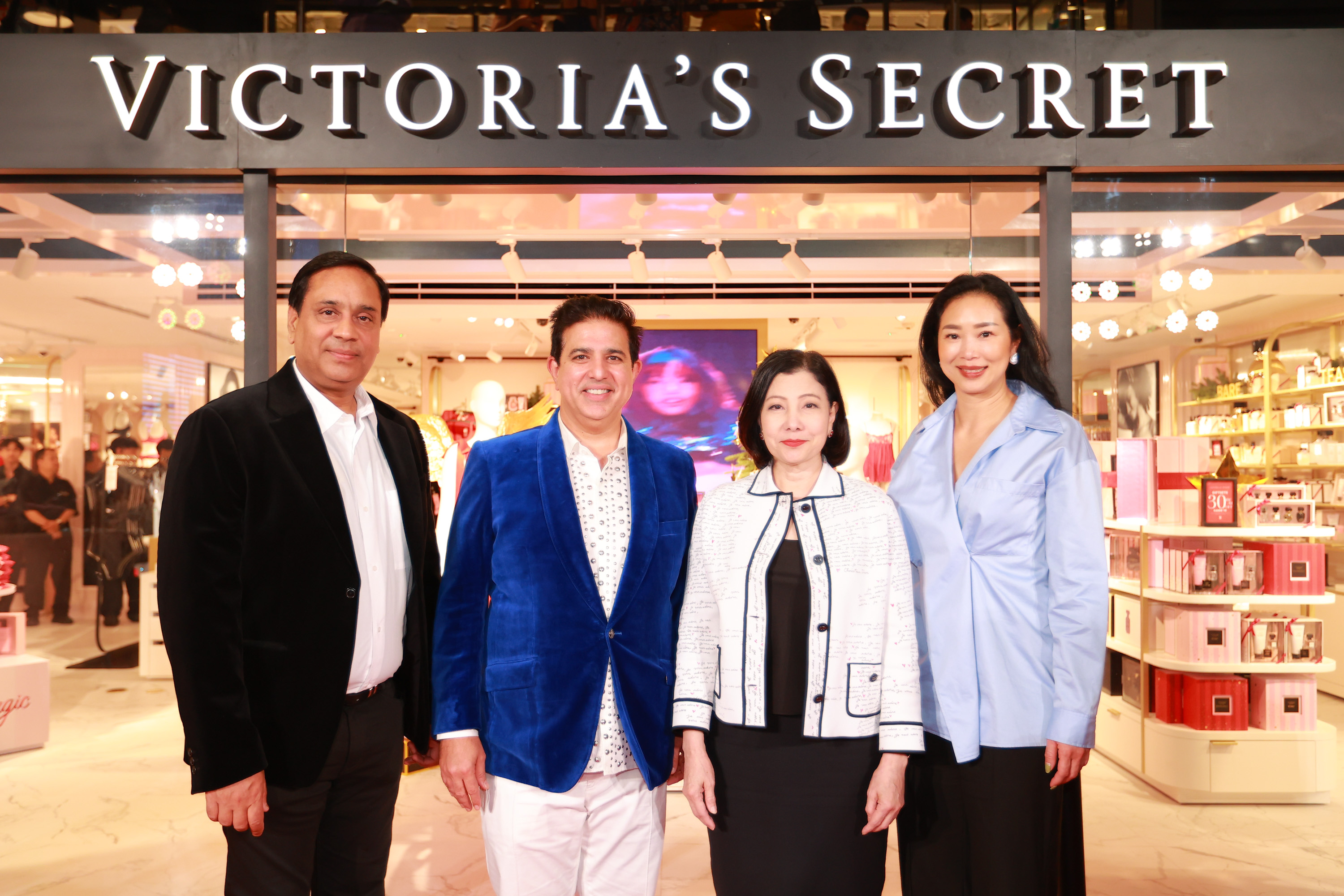 สยามเซ็นเตอร์ ต้อนรับ วิคตอเรีย ซีเคร็ท สาขาใหม่ล่าสุด กับคอนเซปต์ Store of the Future