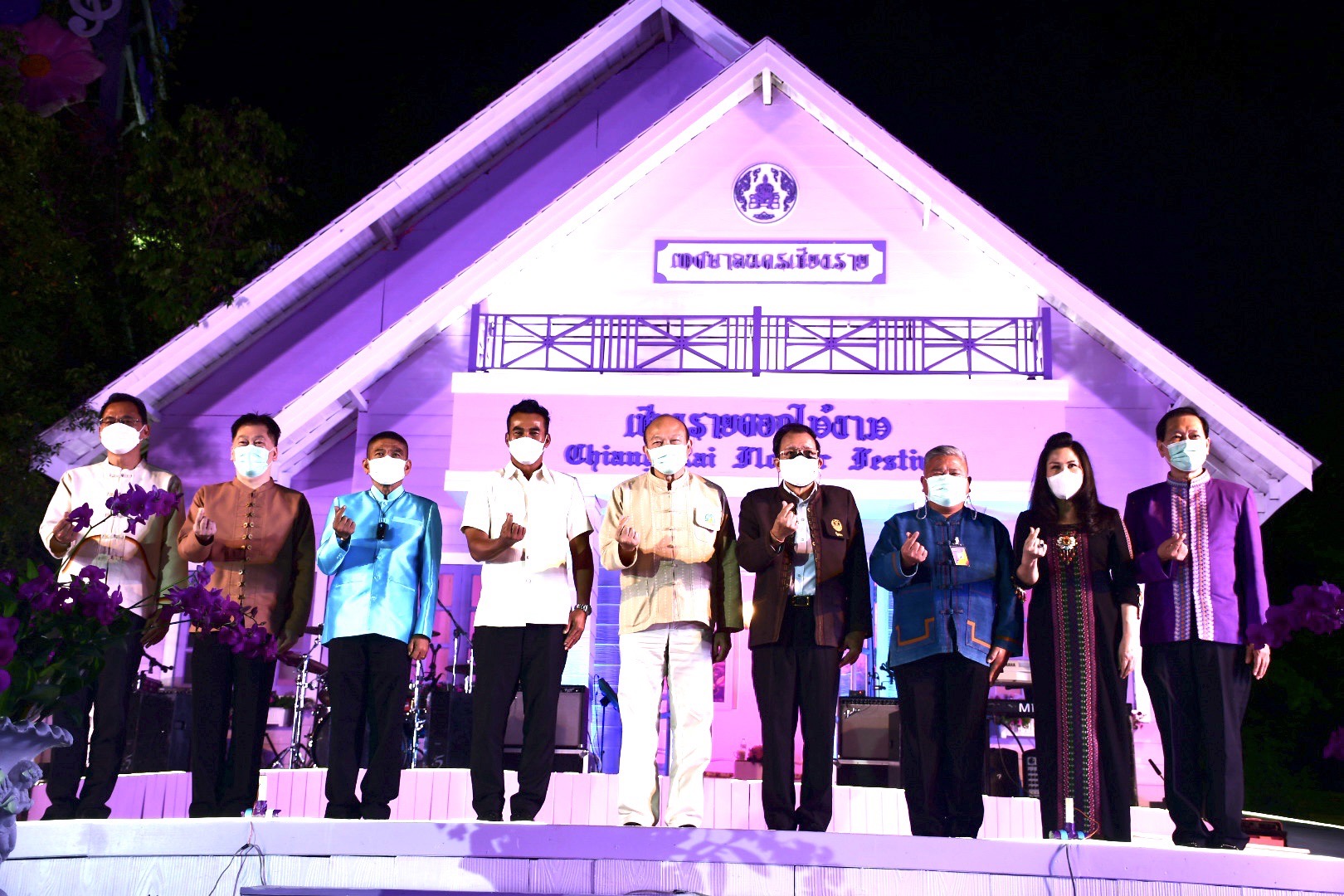 คนแห่เที่ยวงานเชียงรายดอกไม้งาม เปิดงานสุดอลังการ 