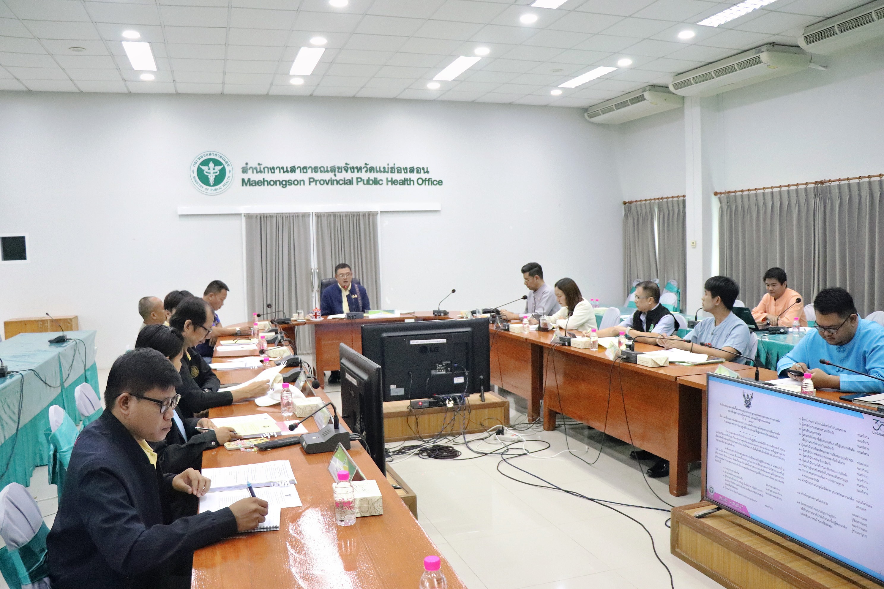 แม่ฮ่องสอนพิจารณาเห็นชอบการขอจัดตั้งสถานพยาบาลยาเสพติดและสถานฟื้นฟูสมรรถภาพผู้ติดยาเสพติด