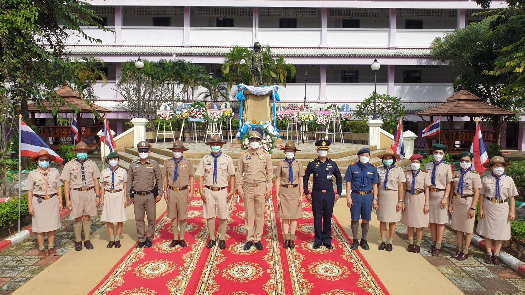 ประจวบฯจัดพิธีน้อมรำลึก 'วันสมเด็จพระมหาธีรราชเจ้า' หรือ 'วันวชิราวุธ'