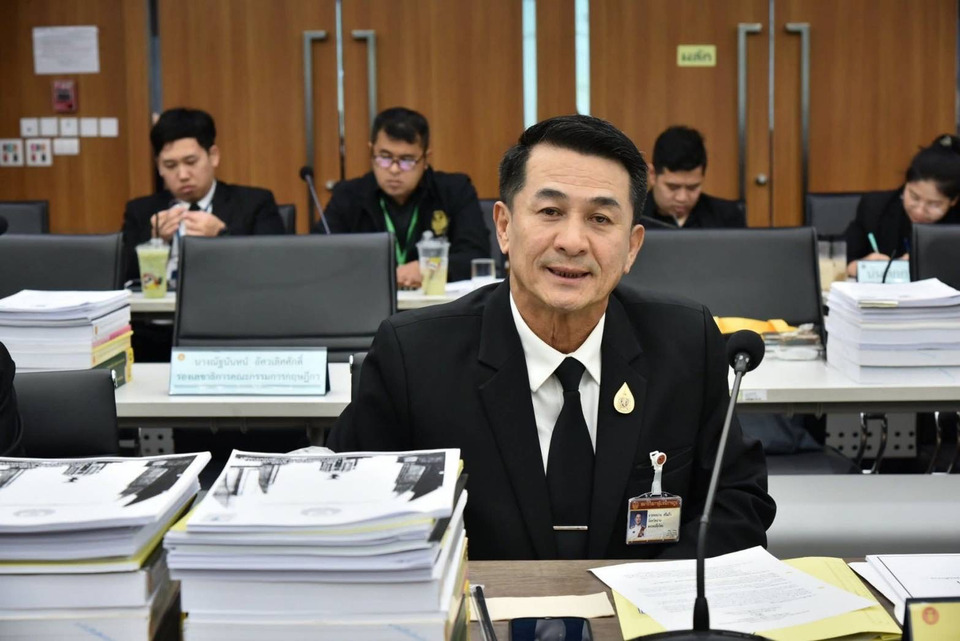 “ชลน่าน” มั่นใจฝ่ายตรงข้ามดึงเกมแก้ รธน. หวังต่อรองอภิปราย ย้ำเพื่อไทยประกาศ ตั้งแต่เลือกตั้ง 66