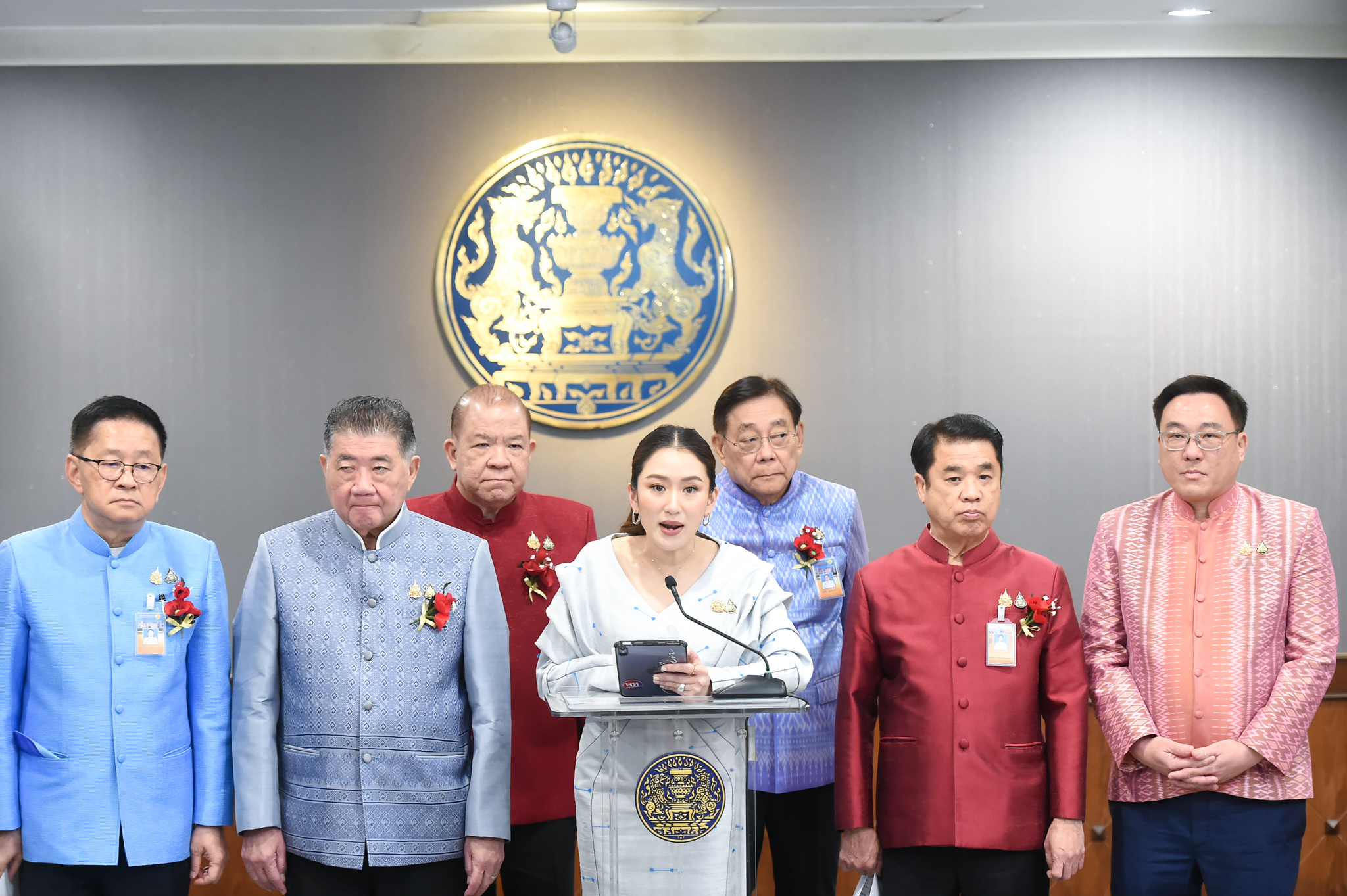 "นายกฯ" หอบ รมต. บินจีน พร้อมคุย "สี จิ้นผิง" การค้า-ลงทุน-ศก. ก่อนบินต่อ "ฮาร์บิน" ให้กำลังใจนักกีฬาไทย แข่ง "เอเซียนเกมส์ ฤดูหนาว"