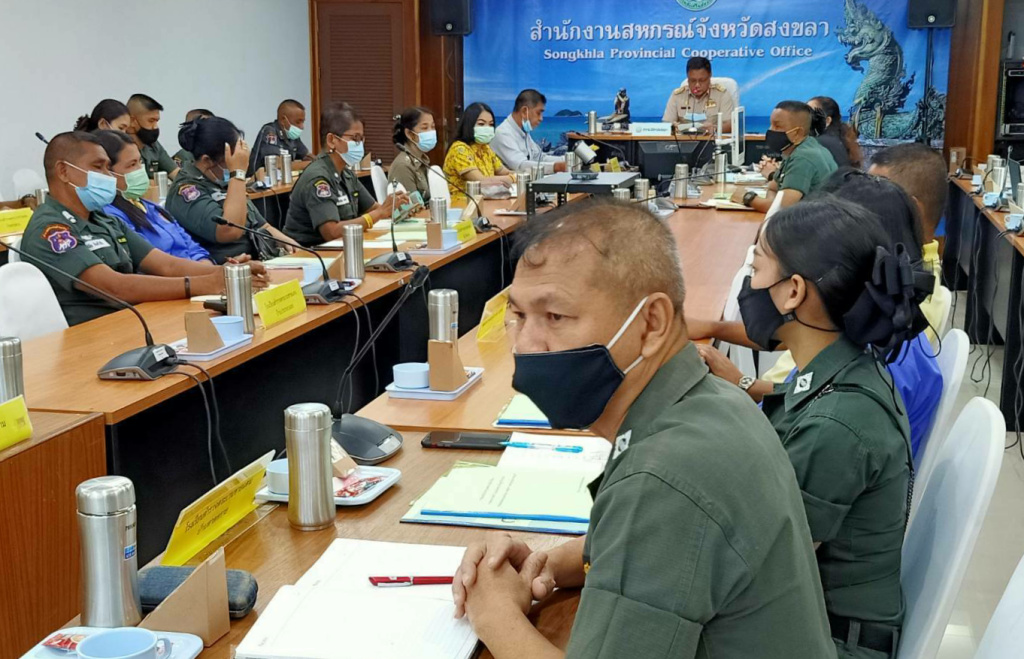 สกจ.สงขลา นั่งหัวโต๊ะ หารือแนวทางพัฒนาเด็กและเยาวชนผ่านกิจกรรมสหกรณ์ ยกระดับชีวิตที่ดีขึ้น