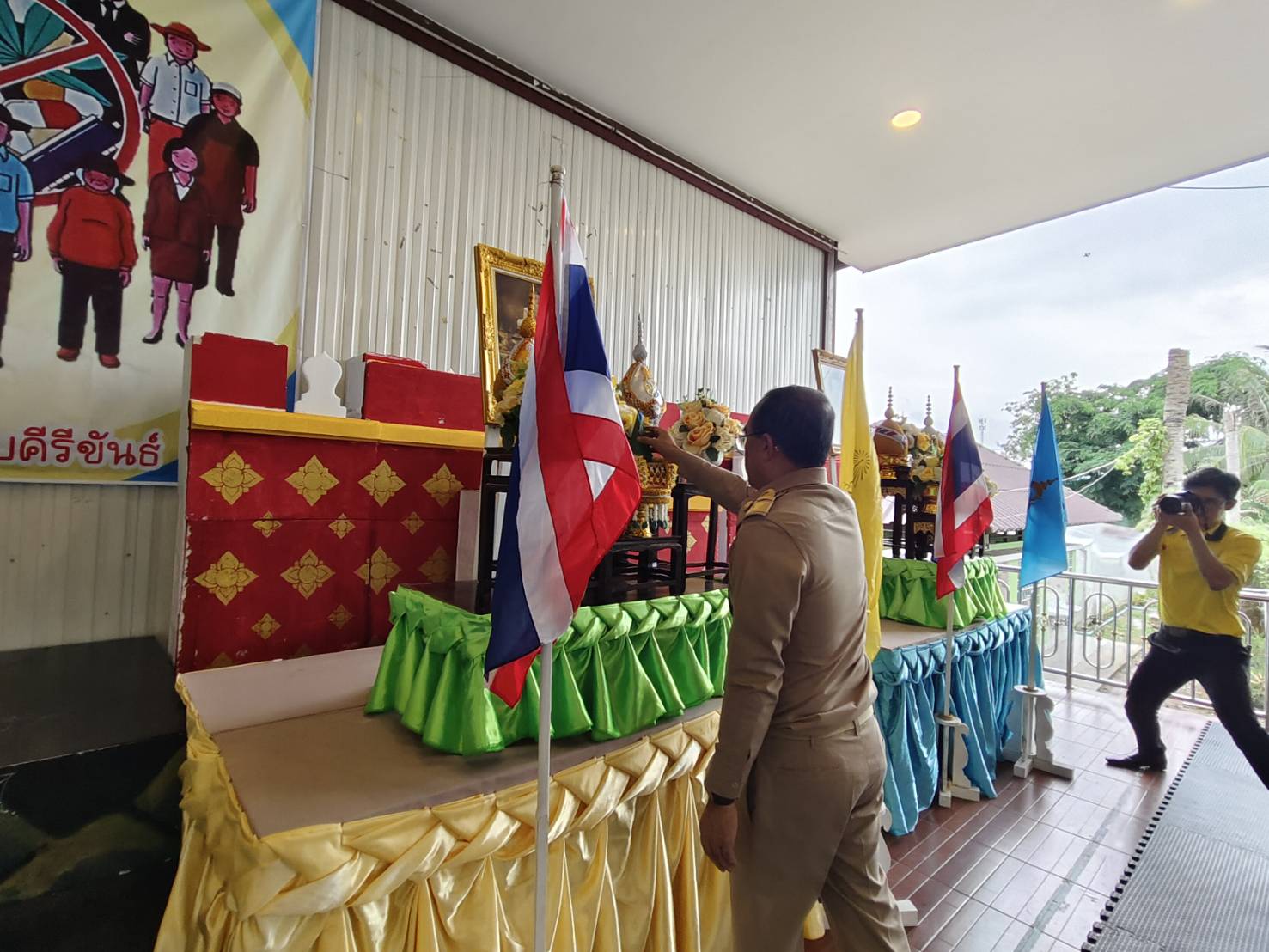 ประจวบฯ จัดงานวันต่อต้านยาเสพติดโลกเฉลิมพระเกียรติ 72 พรรษา มหาราชา” ต้านยาเสพติด
