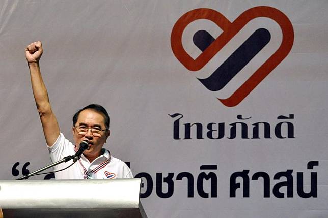 "หมอวรงค์" เชื่อ "อนุทิน"พูดจริงปมวัคซีน เหน็บไม่เหมือน "เมย์เดย์" โกหกประชาชน 