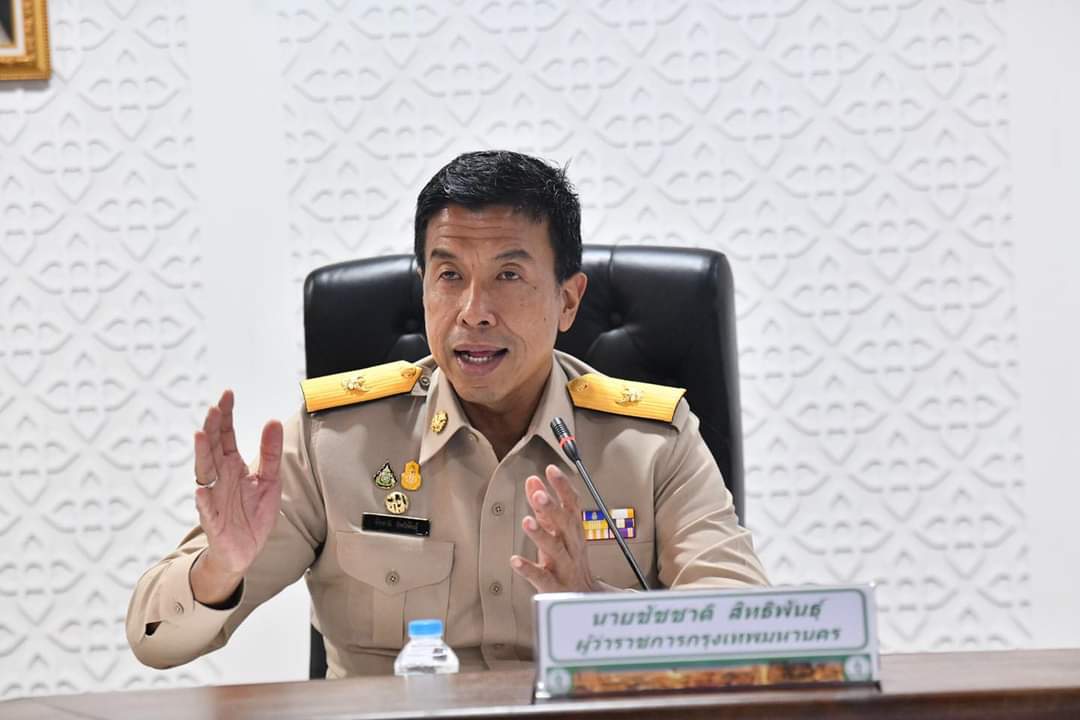 “ชัชชาติ” ย้ำลอยกระทงปลอดภัย ชี้ไม่ห้ามแต่ขออย่าลงไปเก็บเงินในกระทง หวั่นจมน้ำ