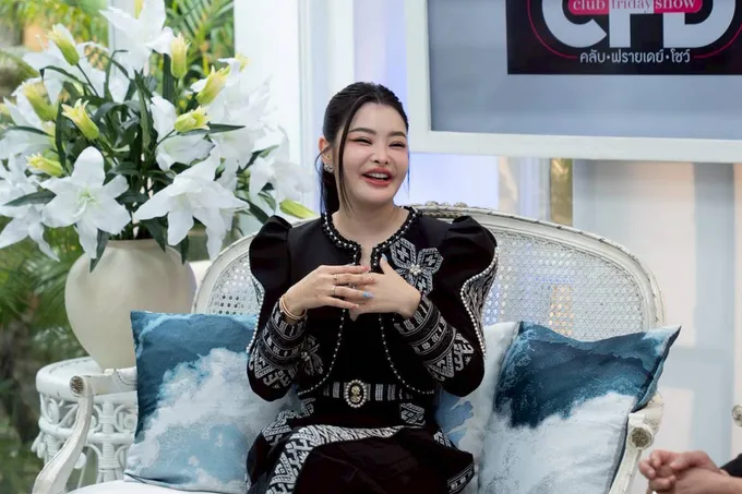 เปิดหมดทุกเรื่องราว 'ลิลลี่ เหงียน' พร้อมเผยเคยถูกโกงเพราะอยากเป็นดารา !?