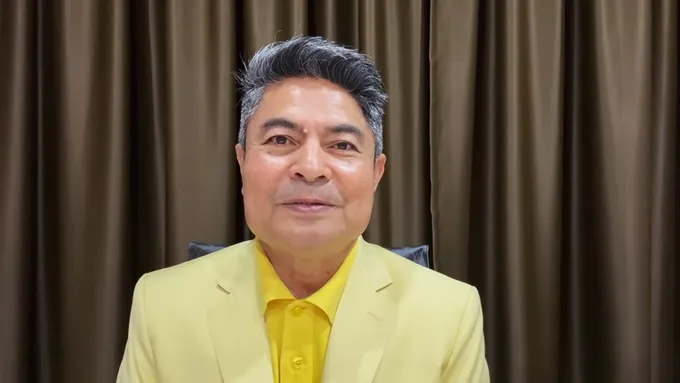 "เทพไท" ชี้ "ทักษิณ" อยู่ดีไม่ว่าดี ให้เด็กรุมถอนหงอก