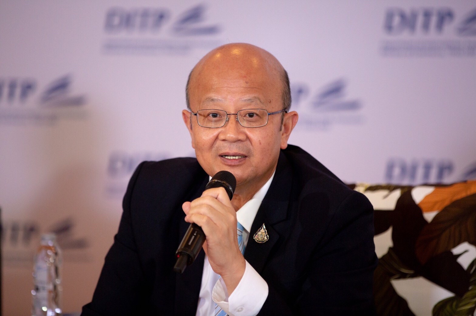 อินเดียหั่นภาษีน้ำมันปาล์มดิบรวดเดียว 10% พณ.จัดเต็มขยายตลาด จัดแมทชิ่งออนไลน์กลางเดือนม.ค.64