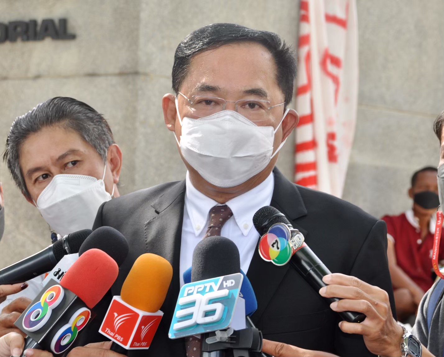 พร้อมฟัน ! "อนุชา" สั่งสบค.ตรวจสอบโฆษณาลาซาด้า หากพบผิดจริง ให้ดำเนินการตามกฎหมายทันที 