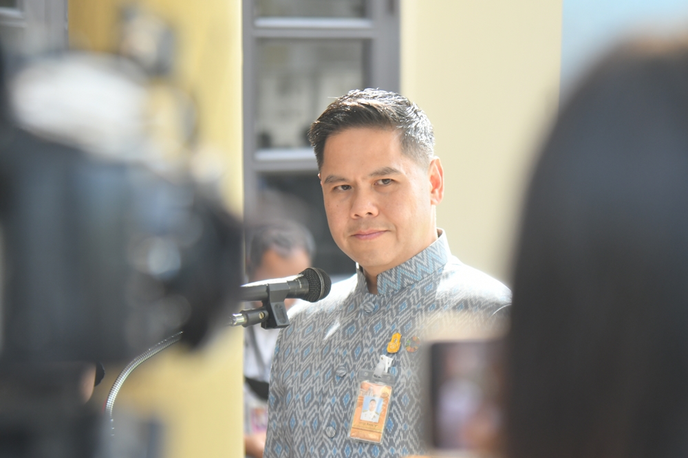 "วราวุธ" รอ "เพื่อไทย" ส่งเทียบเชิญถกตั้งรัฐบาล ย้ำนโยบาย "ชาติไทยพัฒนา" ไม่แตะม.112 เห็นตรงกันมีสสร.แก้รธน.