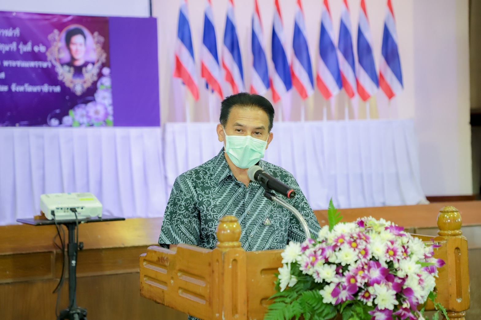 ผู้ว่าฯนราธิวาส เปิดโครงการอบรมสร้างจิตสำนึกในการอนุรักษ์พันธุกรรมพืช