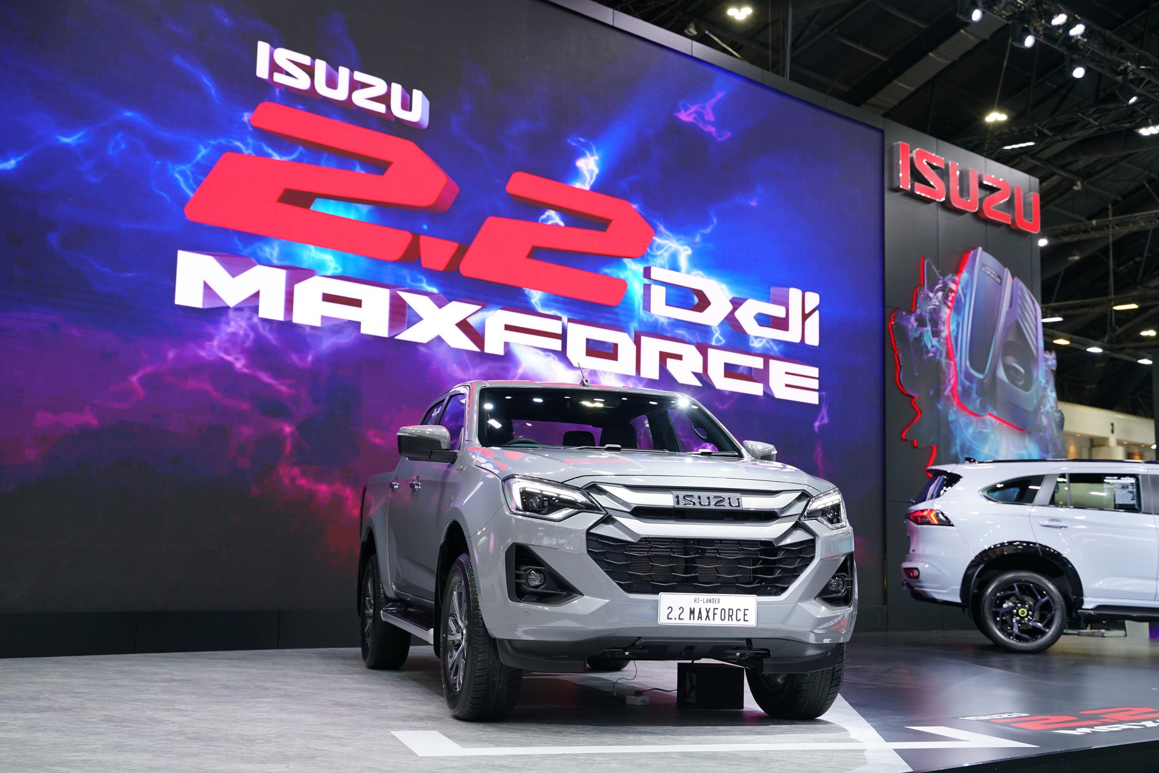 อีซูซุโชว์ขุมพลังดีเซลแห่งอนาคต “ใหม่ 2.2 Ddi MAXFORCE”