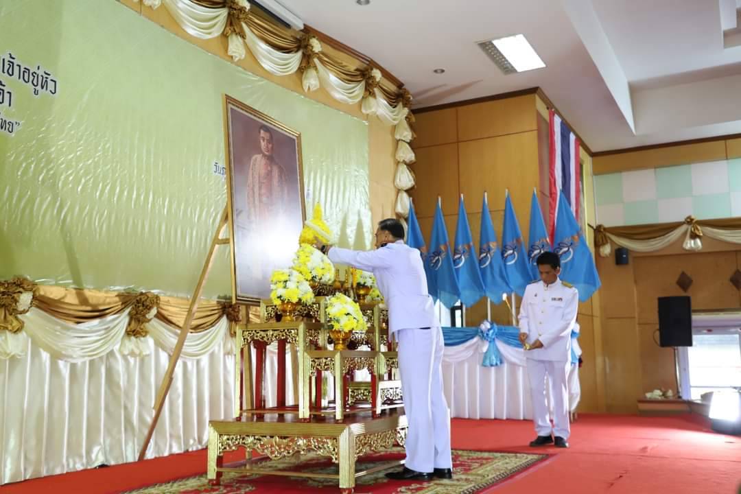 ยโสธรจัดพิธีถวายราชสักการะพระบาทสมเด็จพระนั่งเกล้าเจ้าอยู่หัวฯเนื่องในงานวันภูมิปัญญาการแพทย์แผนไทยแห่งชาติปี67