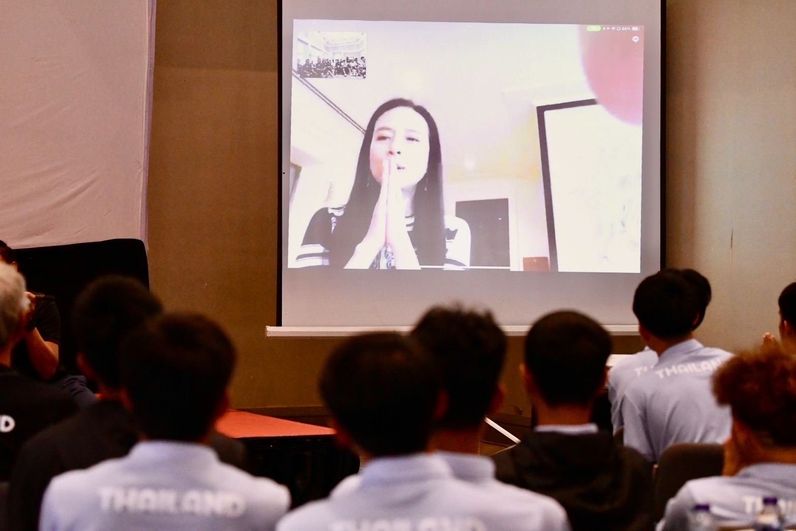 ลุ้นแชมป์รอบ 9 ปี! "มาดามแป้ง" โฟนอินหาแข้งช้างศึกU16 เชื่อเรื่องใจไม่เป็นรอง ออสเตรเลีย
