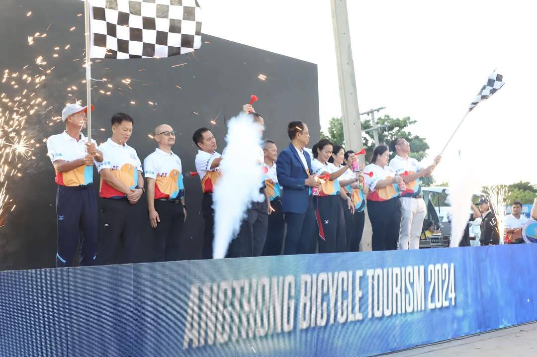 นักปั่นอ่างทองกว่า 500 คนร่วมปั่นจักรยานรับลมหนาวใน Angthong Bicycle Tourism 2024 