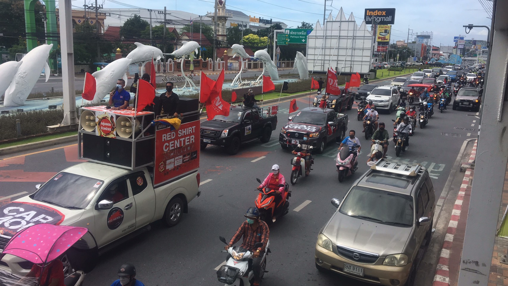 "ไทยไม่ทน" จัดกิจกรรมคาร์ม็อบแรลลี่ขับไล่นายกรัฐมนตรี 
