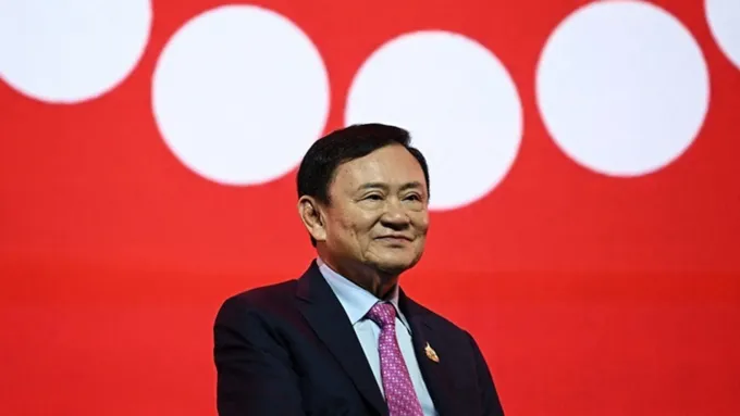 ทำความรู้จักกลุ่ม CARE กับภารกิจ Moonshot Podcast ฟื้นคืนชีพให้ทักษิณ ชินวัตร ?