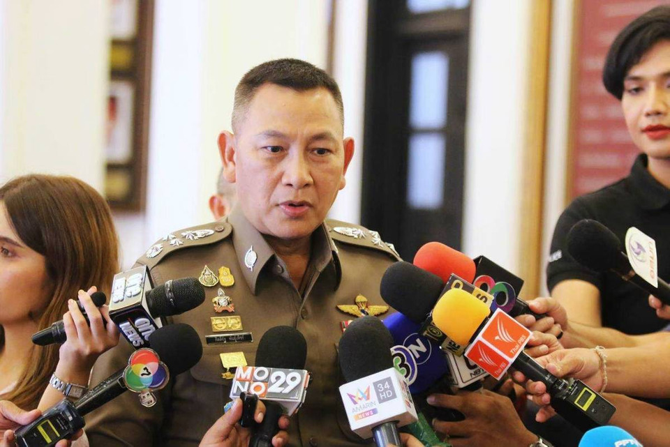 "บิ๊กต่าย" เผยน้ำท่วมหาดใหญ่ดับ "110 ราย"  เร่งพิสูจน์อัตลักษณ์  สั่ง "ชุดปฏิบัติการพิเศษ" ตรวจสอบ "เขต 8" ลั่นทุกคนอยู่ภายใต้กฎหมาย