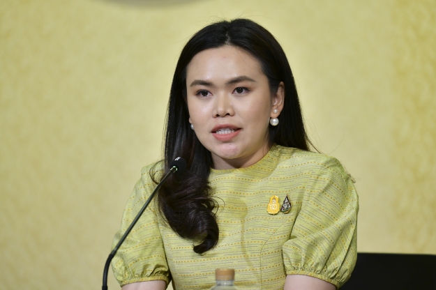 รัฐบาลขู่เอาผิดพ่อค้าหัวใส ฉวยขึ้นราคาสินค้าตรุษจีน