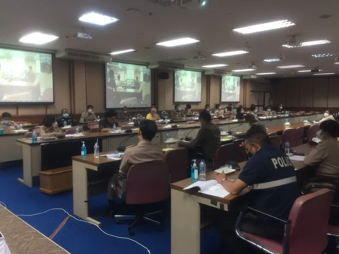 พม.อ่างทองประชุมจัดทำแผนปฏิบัติการป้องกันและปราบปรามการค้ามนุษย์ 