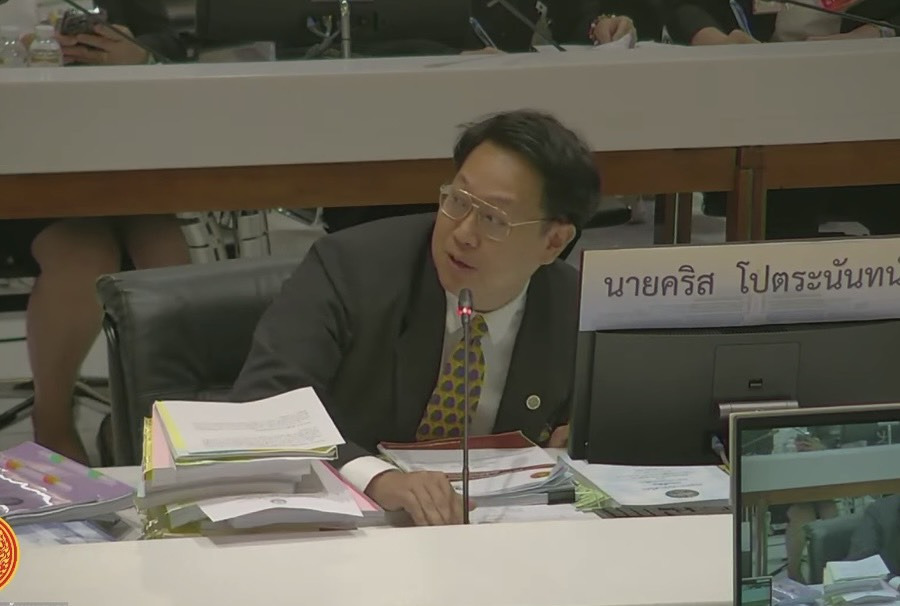 จี้กมธ.งบฯ70 สอบประกันสังคม สะพัดข่าวลือ "จ่ายซองหน้าเสื่อ"แลกพบผู้บริหาร ด้าน "เลขาฯสปส." ยันไม่จริง พร้อมเปิดแผนแก้กองทุนล้มละลาย