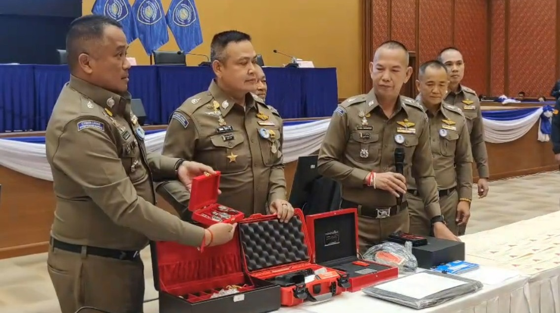 บช.สอท. แถลงผลปฎิบัติการเหนือเมฆ ยึดทรัพย์เครือข่ายเว็บพนันออนไลน์กว่า 1,000 ล้าน