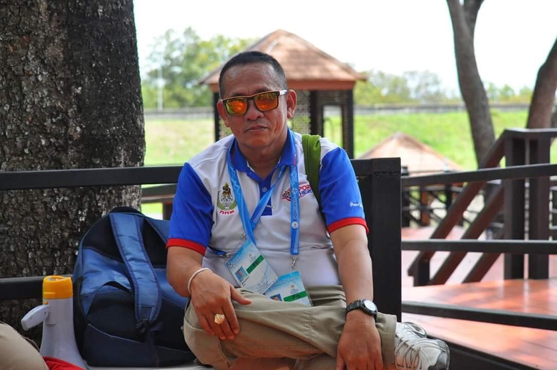 ผู้ฝึกสอนกีฬาจักรยานพังงา ซึ้งคนไทยไม่ทิ้งกัน ช่วยประสานรถทัวร์ ที่มารับชาวเชียงรายในภูเก็ต รับ2แม่ลูกที่ตัดสินใจขี่มอเตอร์ไซค์กลับ จ.เชียงใหม่ หลังเงินหมด