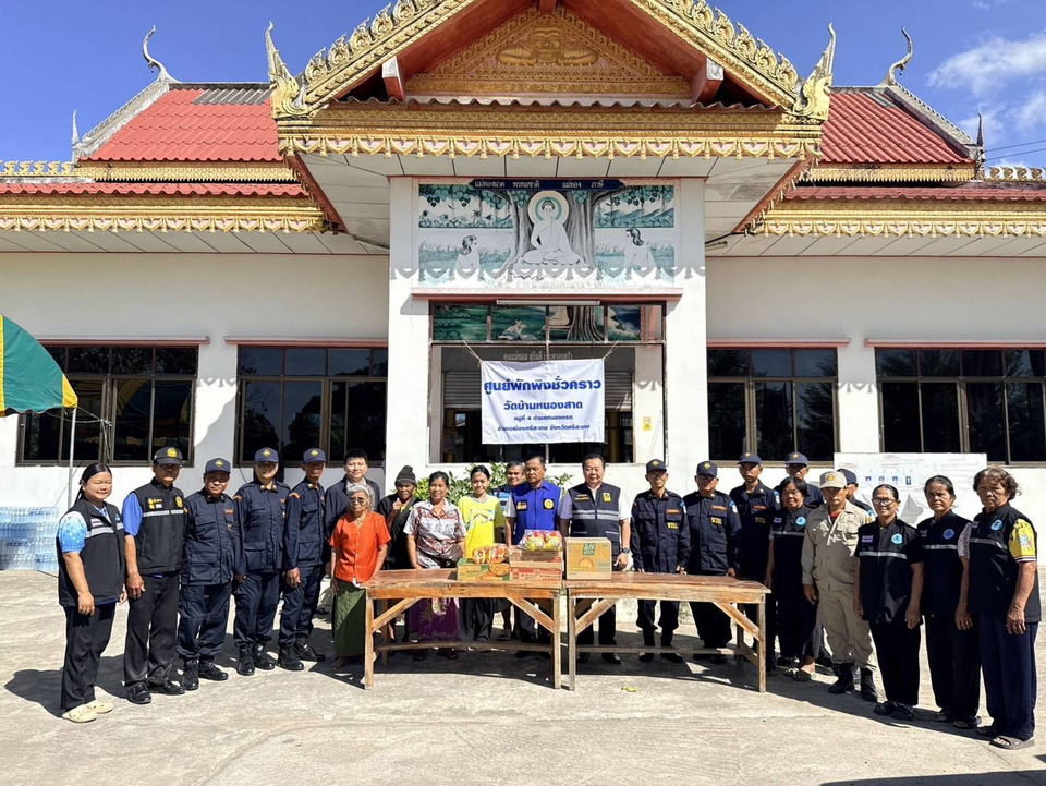 รองผู้ว่าฯ ศรีสะเกษ ลงพื้นที่เยี่ยมผู้อพยพจากเหตุชายแดนไทย–กัมพูชา 3 อำเภอ ย้ำดูแลประชาชนเต็มที่