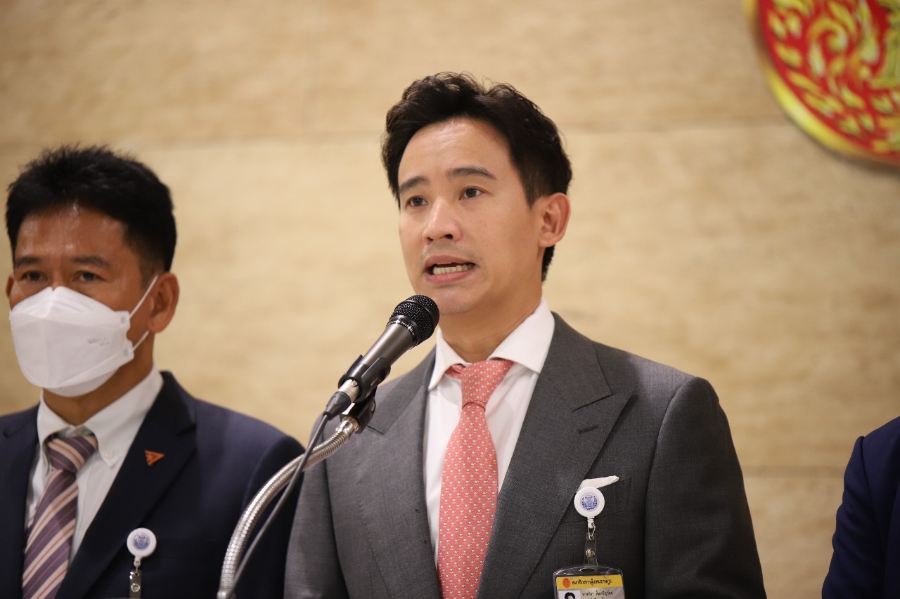 "ก้าวไกล" เปิดแคมเปญ รีเซ็ตประเทศไทย เลือกตั้งใหม่  เร่งล่า 5 หมื่นชื่อ​ ชงทำประชามติร่างรธน.ใหม่วันเดียวเลือกตั้ง 