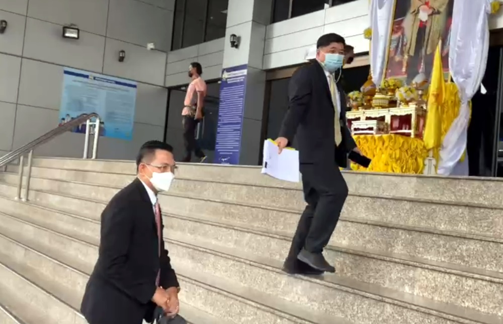 "รัชฎา" ขึ้นศาลไต่สวนฟ้อง "ชัยวัฒน์" คดีหมิ่น-แจ้งความเท็จ ปมเรียกรับส่วย