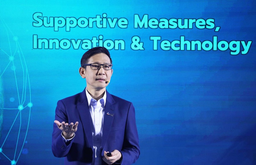 CEO ปตท.ร่วมเวทีสุดยอดผู้นำ แลกเปลี่ยนวิสัยทัศน์ขับเคลื่อนประเทศสู่สังคมคาร์บอนต่ำ