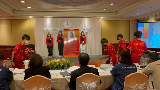 เขตดอนเมือง นำตัวแทนคณะกรรมการชมรม TO BE NUMBER ONE ชุมชนทัดชาวิลล่า เข้าร่วมการประกวดชมรมฯ ในชุมชนกรุงเทพมหานคร