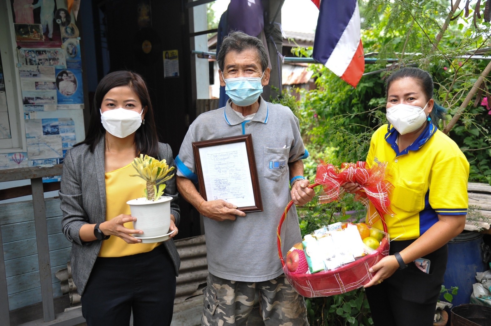 “ทิพานัน”เปิดจดหมายน้อย “ลุงประเสริฐ”ผู้บกพร่องทางการพูด ให้กำลังใจ“ลุงตู่” ปลื้มนายกฯเขียนตอบทันที