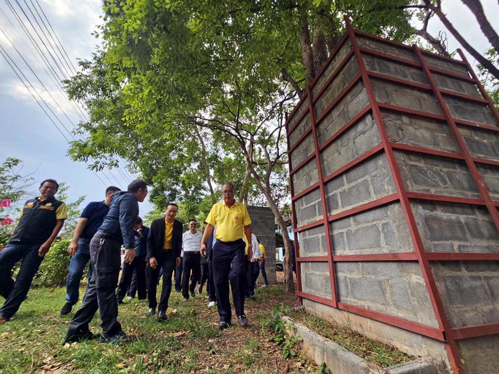 “ชูศักดิ์” ลั่นคดี ขรก.เอี่ยวตัดไม้พะยูงโรงเรียน ใครทำผิดต้องรับกรรม