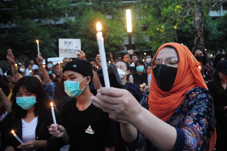 สหภาพนักเรียน นิสิต นักศึกษาแห่งประเทศไทย จัดกิจกรรม Flash Mob (ประมวลภาพ)