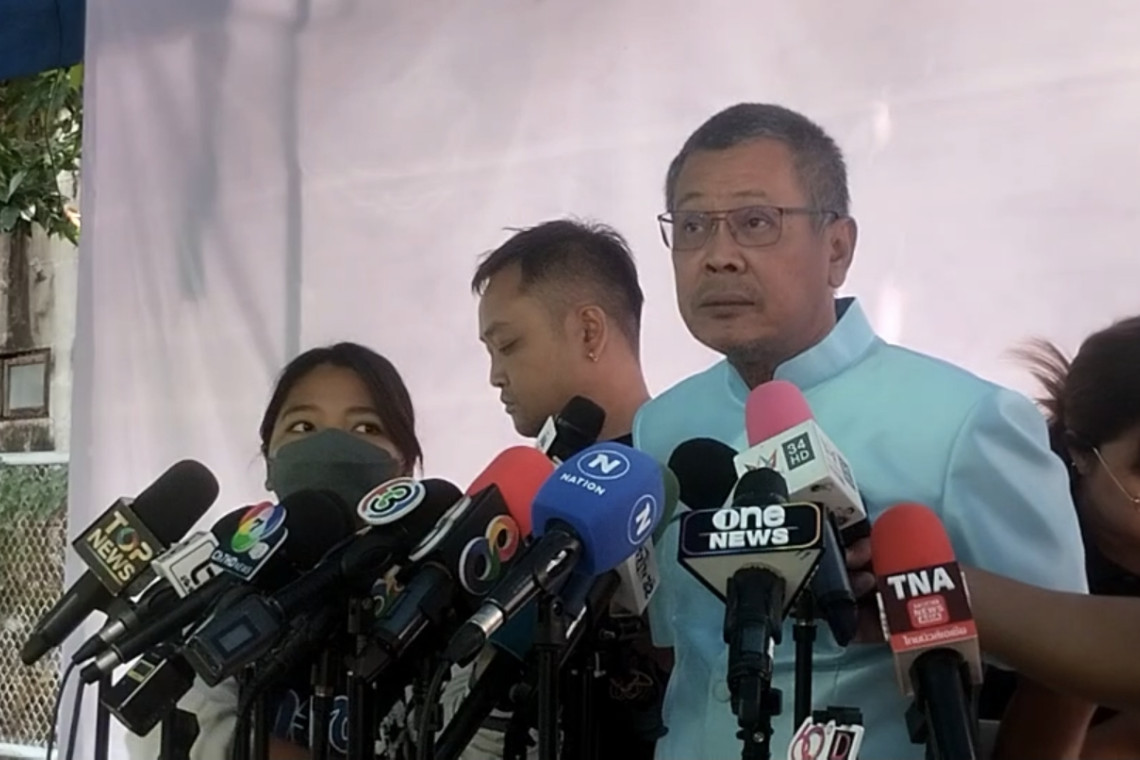 ศาลเบิกตัว "เดือน เมียทนายตั้ม" ไต่สวนขอประกันตัว "ทนายอาคม" เผยยื่นหลักทรัพย์เงินสด  5 แสน  ประกันตัวแค่เดือนคนเดียว ไม่เกี่ยว "ทนายตั้ม"