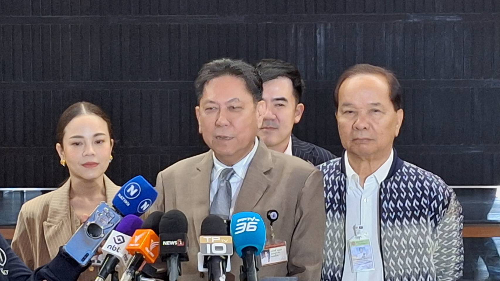 “วิสุทธิ์” ปัดข่าว “ทักษิณ” เรียก “สส.เพื่อไทย” จัดแถว หลังชวดเลือกนายก อบจ.หลายพื้นที่ 
