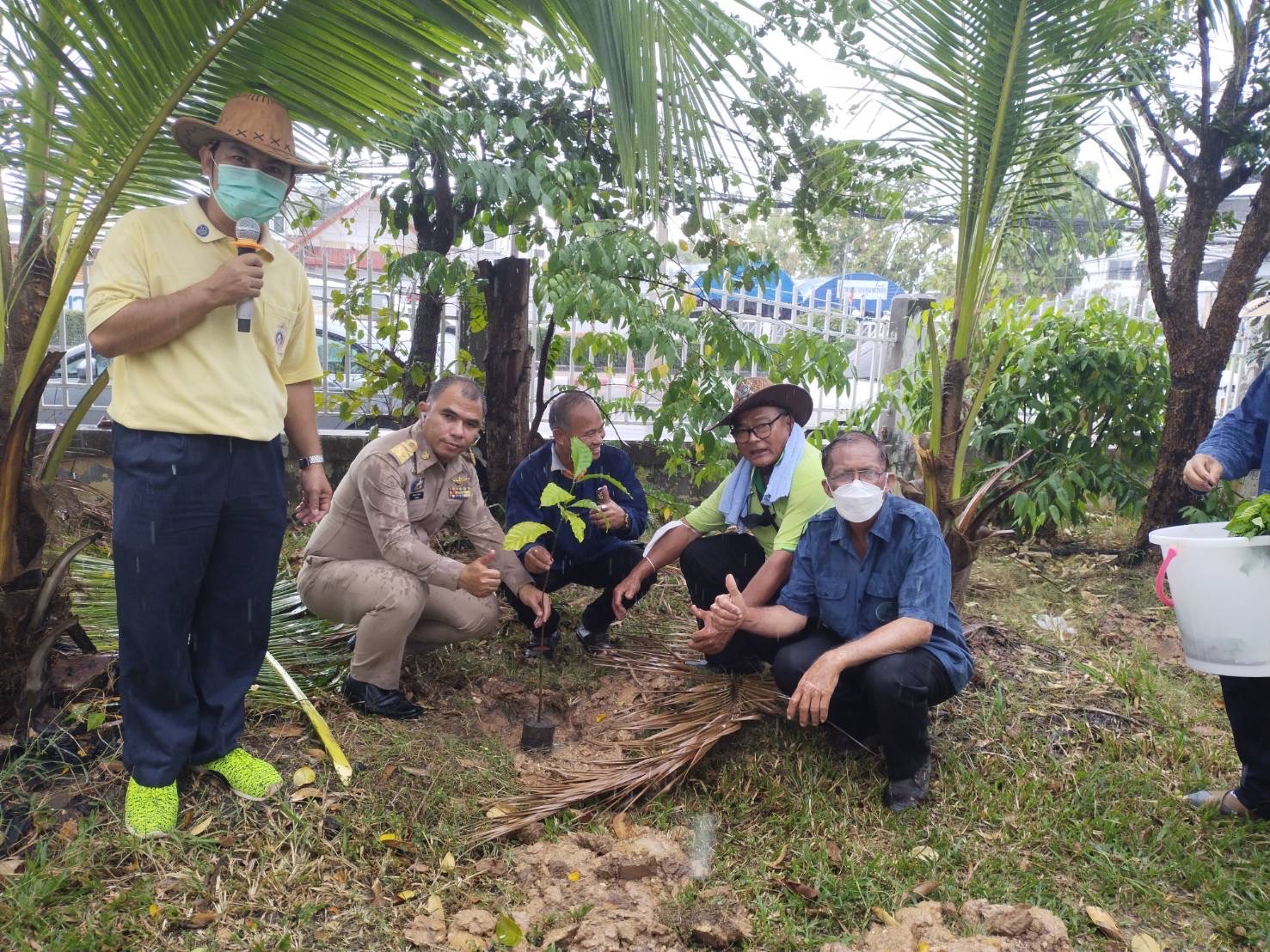 นอภ.อุทุมพรพิสัย ขับเคลื่อนเกษตรอินทรีย์วิถีศรีสะเกษ ปลูกผักกินเอง