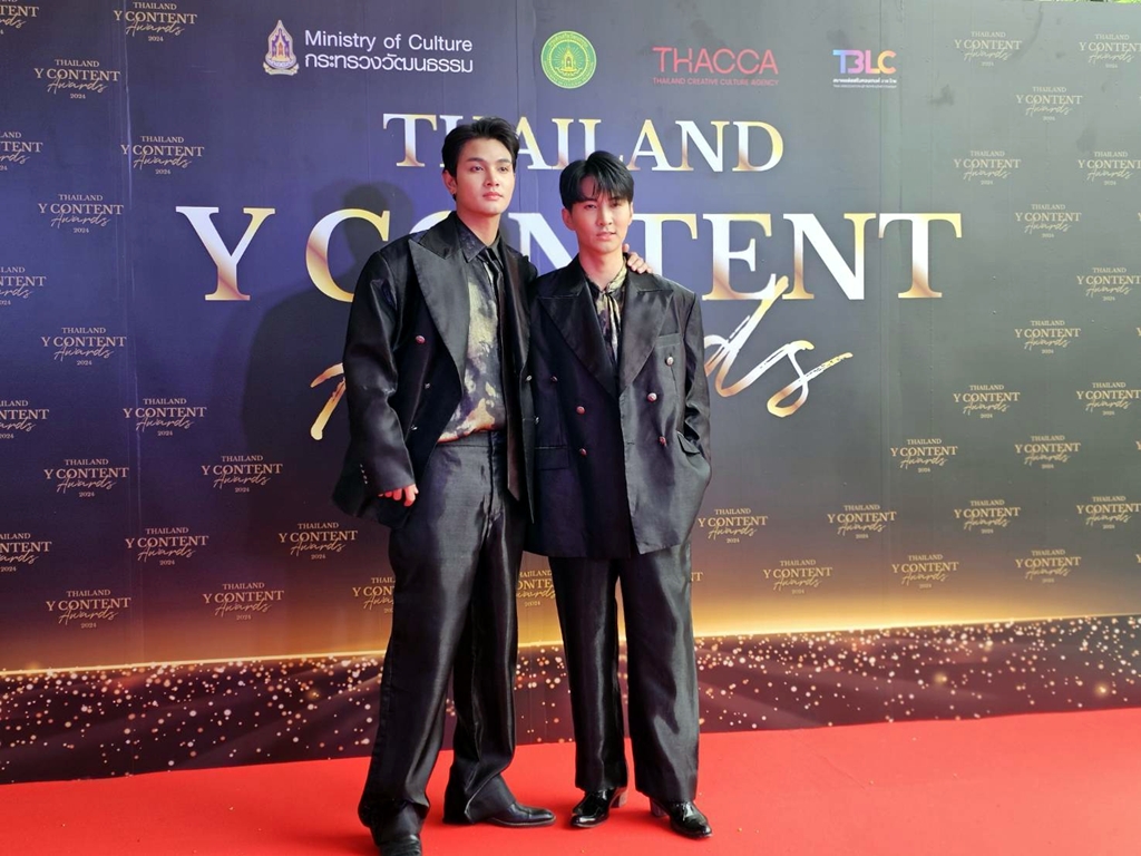 “เล้ง–แสตมป์” จากซีรีส์วาย “ลอยแก้ว” ร่วมเฉิดฉายในงาน Thailand Y Content Awards 2024