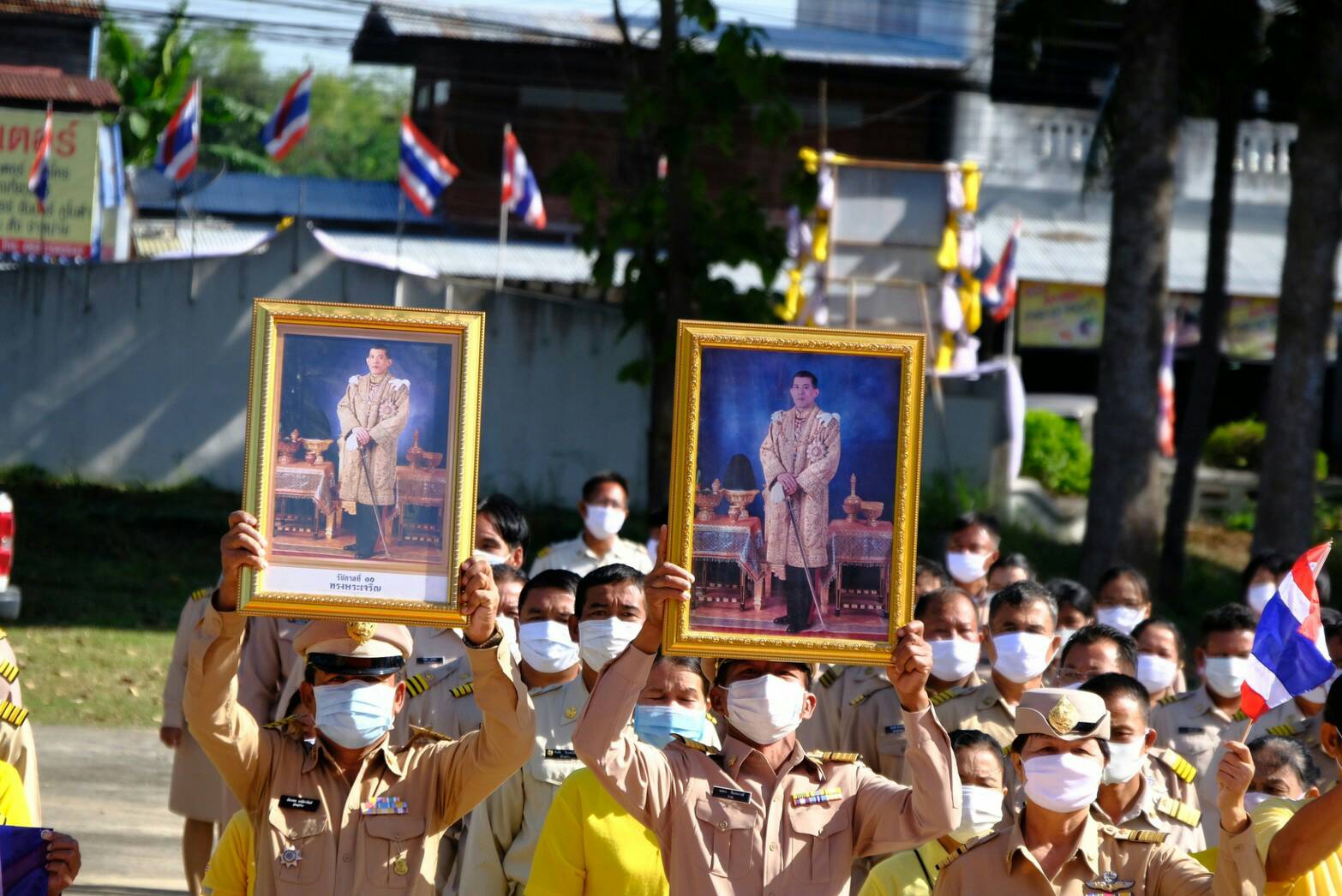 ชมรมกำนันผู้ใหญ่บ้าน พร้อม ปชช.ทุกหมู่เหล่ารวมพลังปกป้องสถาบันชาติ ศาสนา พระมหากษัตริย์