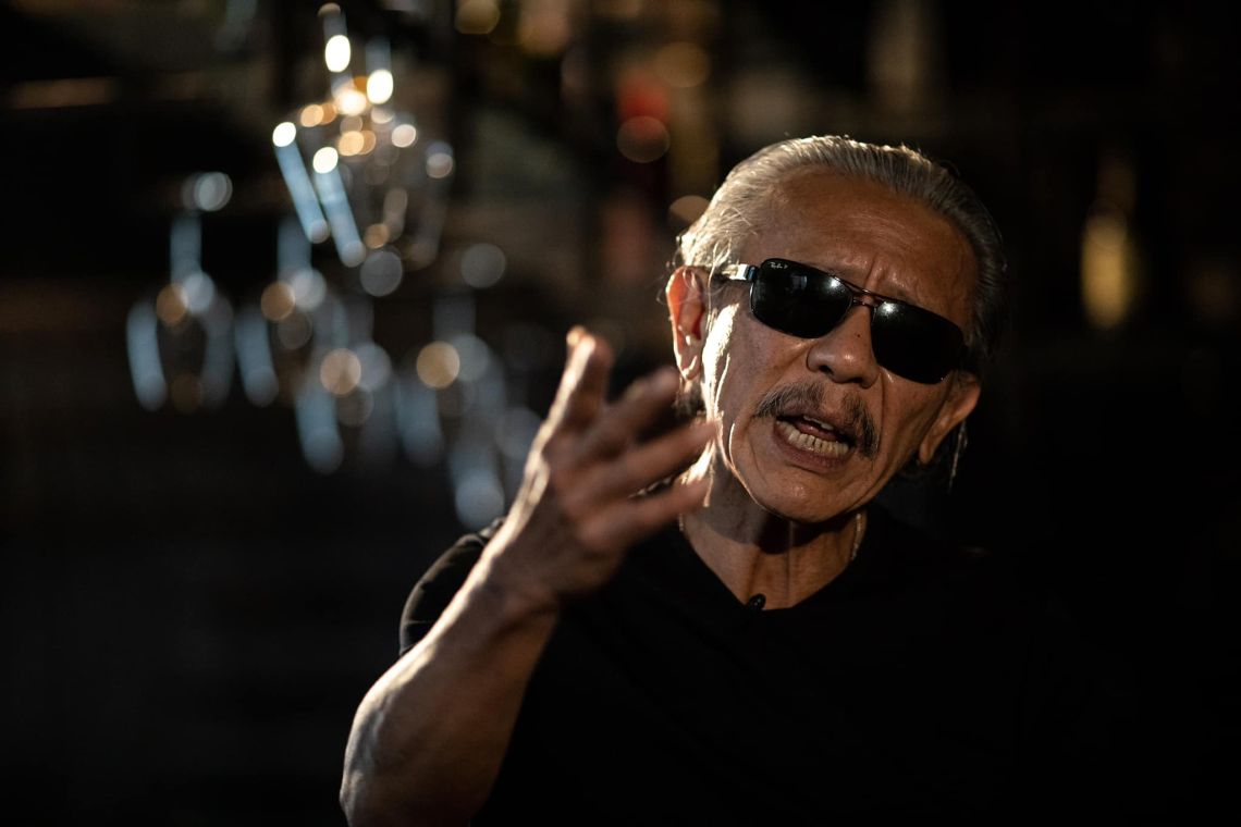 ใกล้ถึงบทอวสาน! "ชูวิทย์" เล่านิยาย หนุ่มเศรษฐีเก๊ กับดาราสาว "ห." แสนสวย หลังทำเว็บพนัน อยู่คอนโดหรูราคา 200 กว่าล้าน